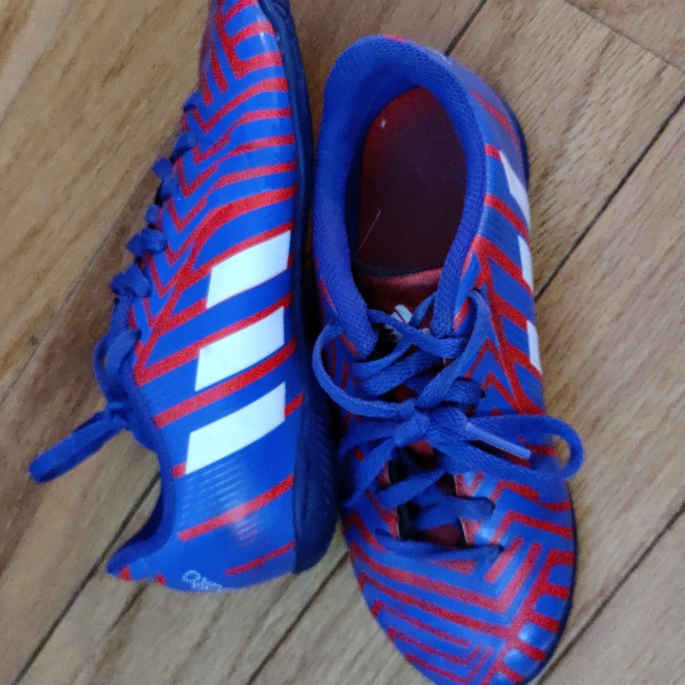 Adidas boys indoor soccer shoes